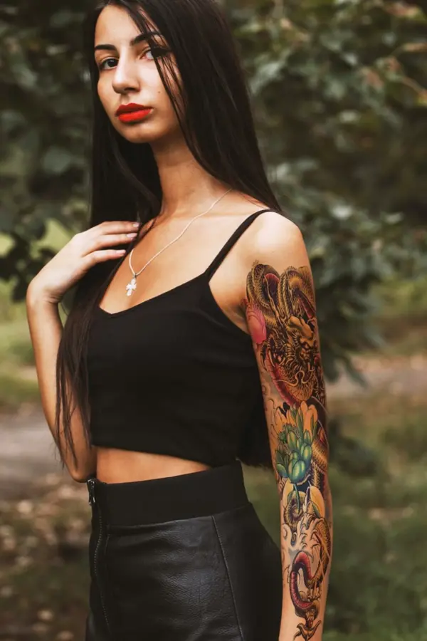 Geçici Ejderha ve Çiçek Kol Dövme Tattoo