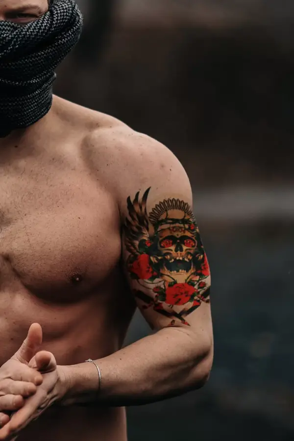 Geçici Kurukafa, Gül ve Kanatlı Dövme Tattoo