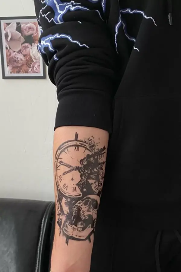 Geçici Kurukafa ve Saat Dövme Tattoo