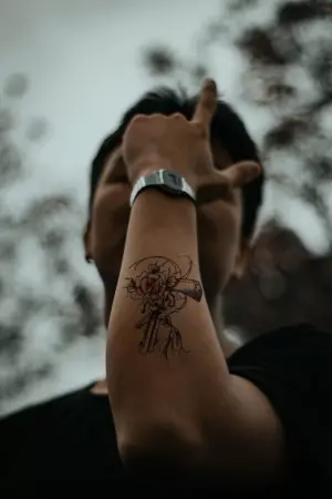 Geçici Mini Silah Dövme Tattoo